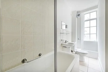 Flat Upper Woburn Place in Greater London