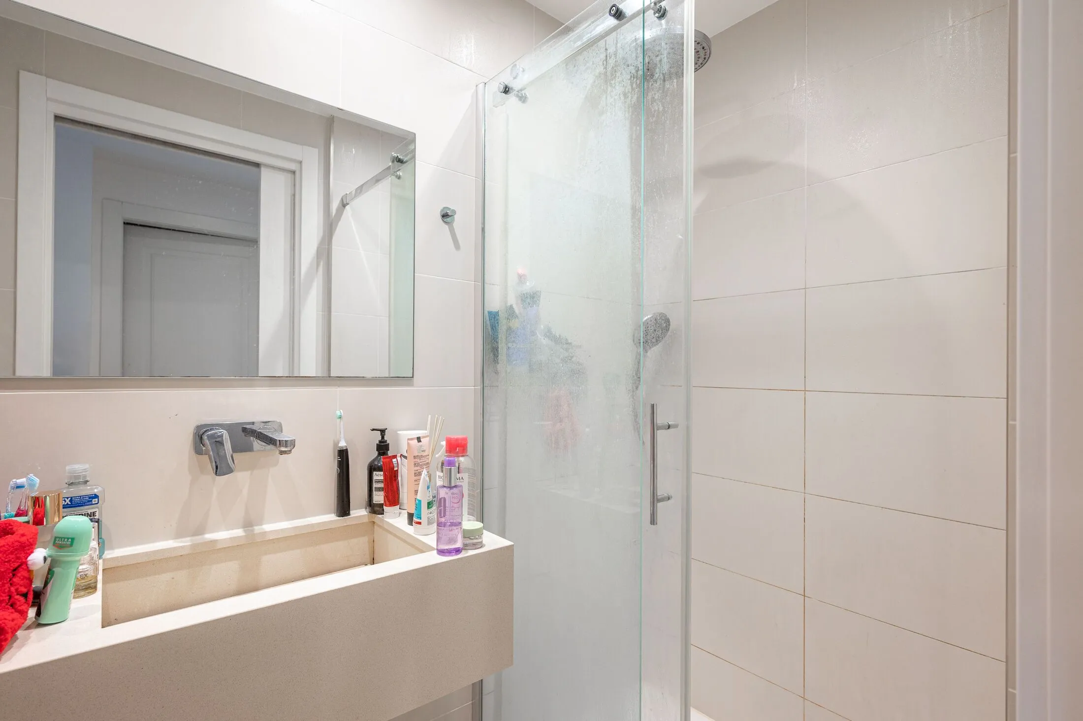 Flat Swiss Terrace in Greater London
