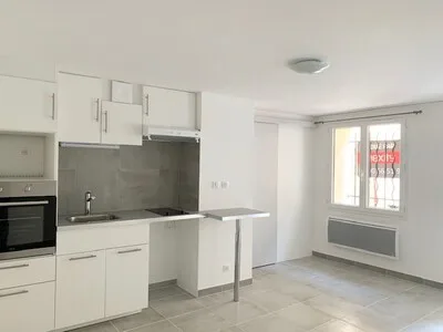 Appartement Rue Garibaldi à Pélissanne