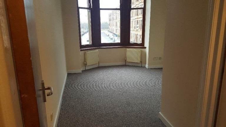 Flat Dumbarton Road in Glasgow