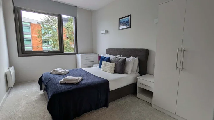 Flat Wokingham Road in Bracknell