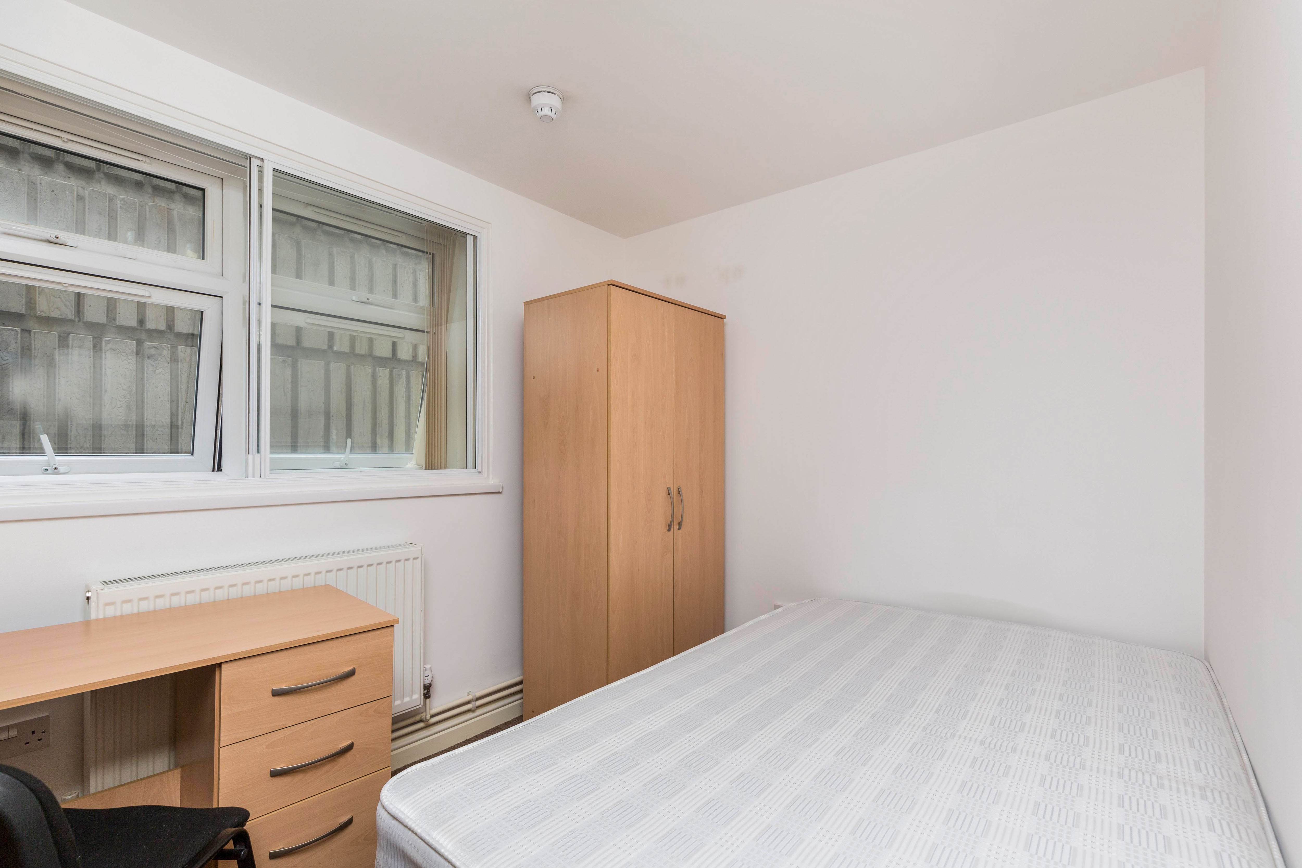 Room Guildhall Walk in Portsmouth