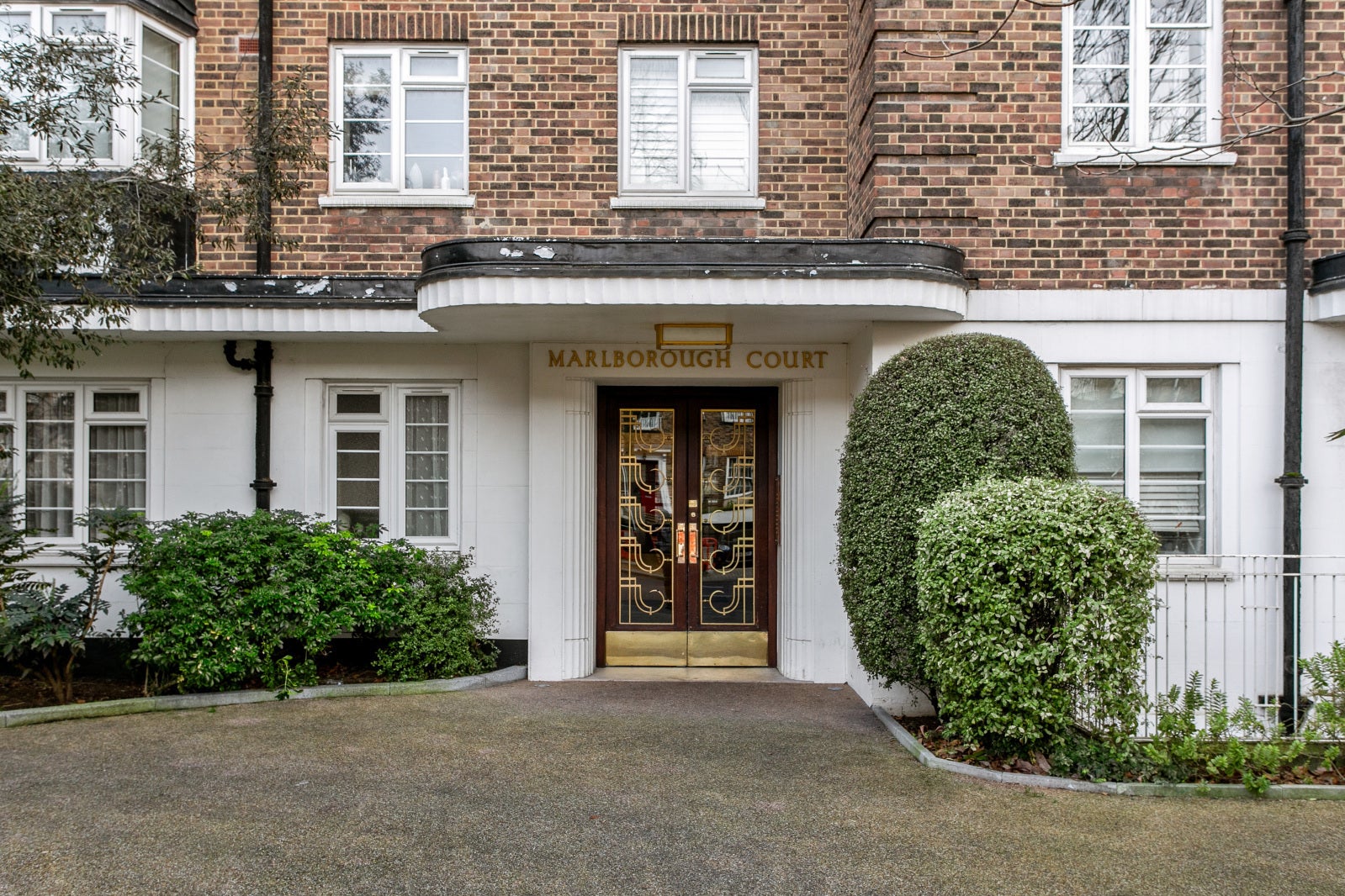 Flat Logan Place in Greater London