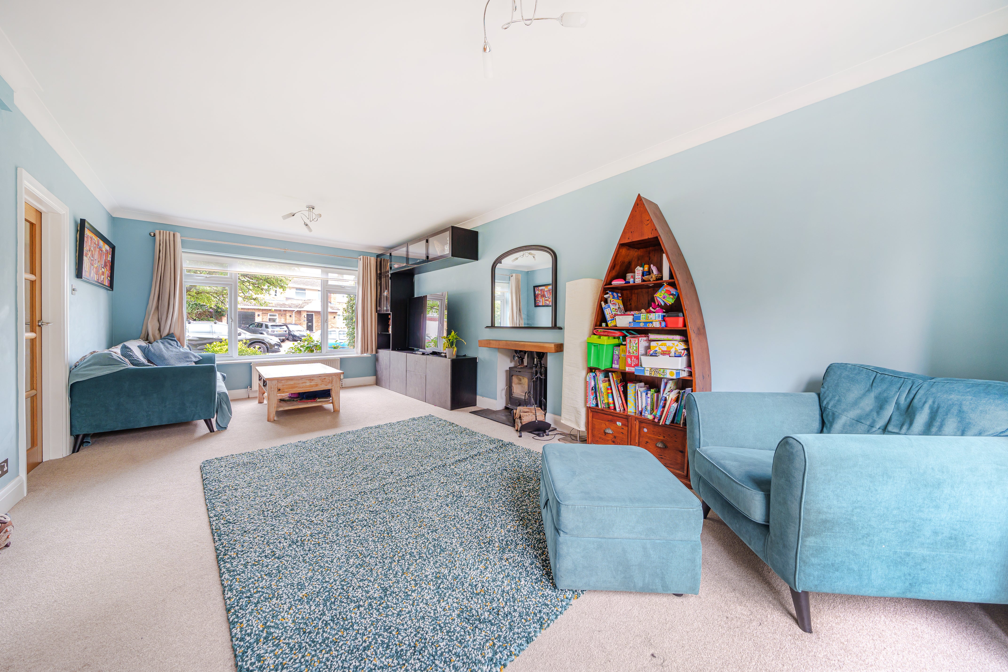 House Milverton Close in Maidenhead