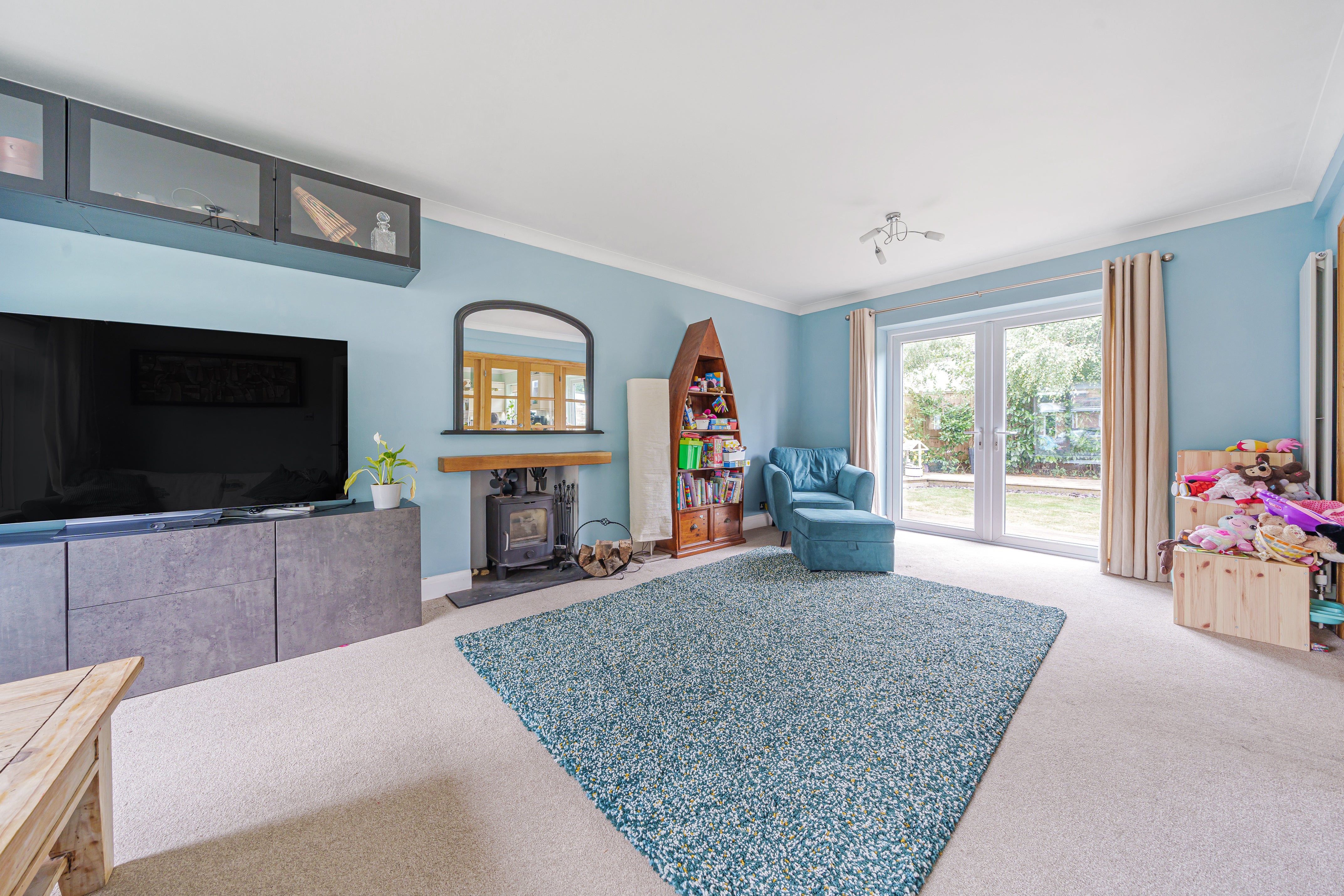 House Milverton Close in Maidenhead