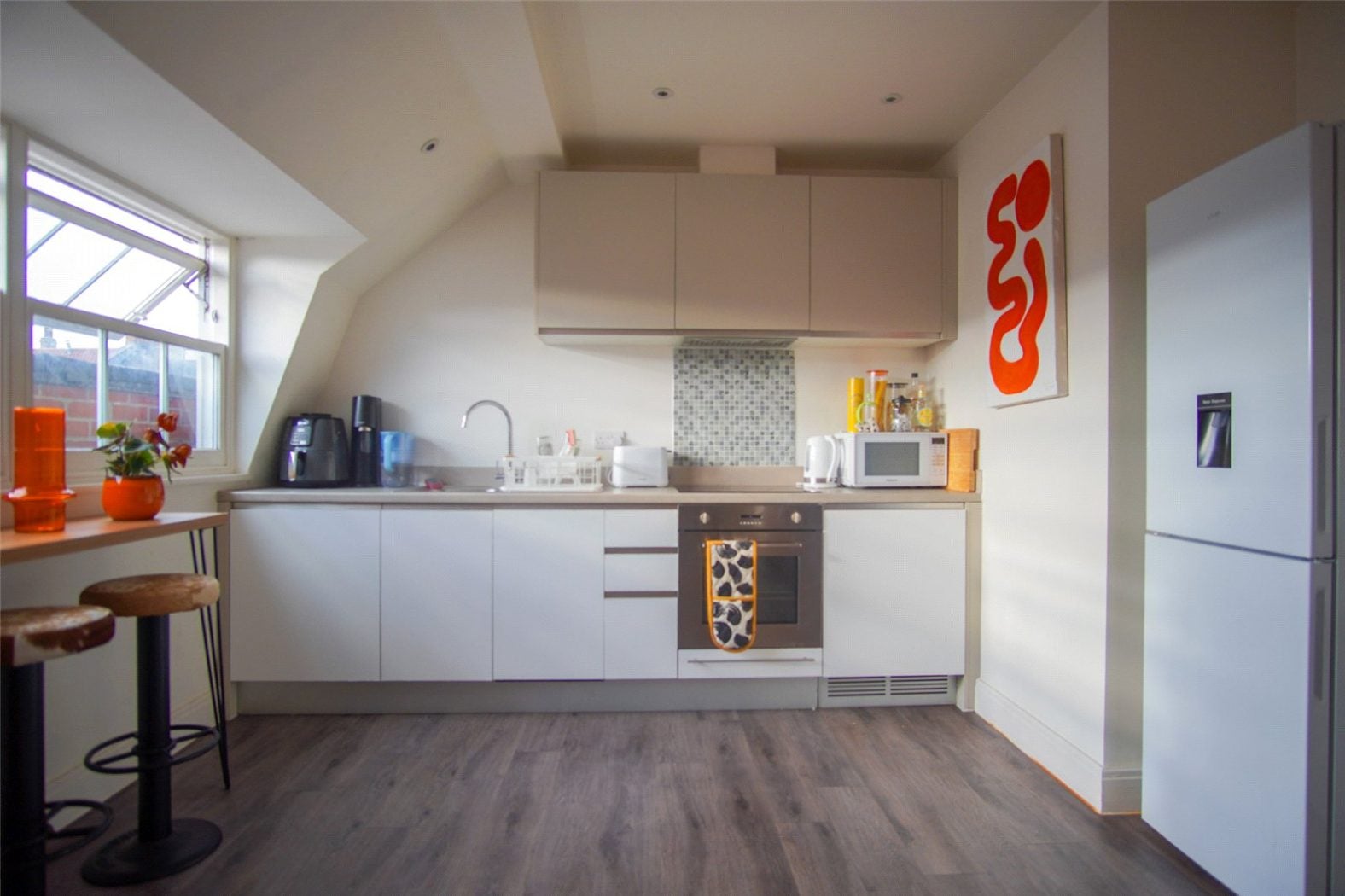 Flat Norfolk Avenue in Bristol