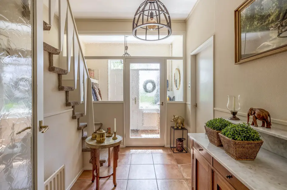 Vrijstaande woning te koop: Stougjesdijk 236, Oud-Beijerland