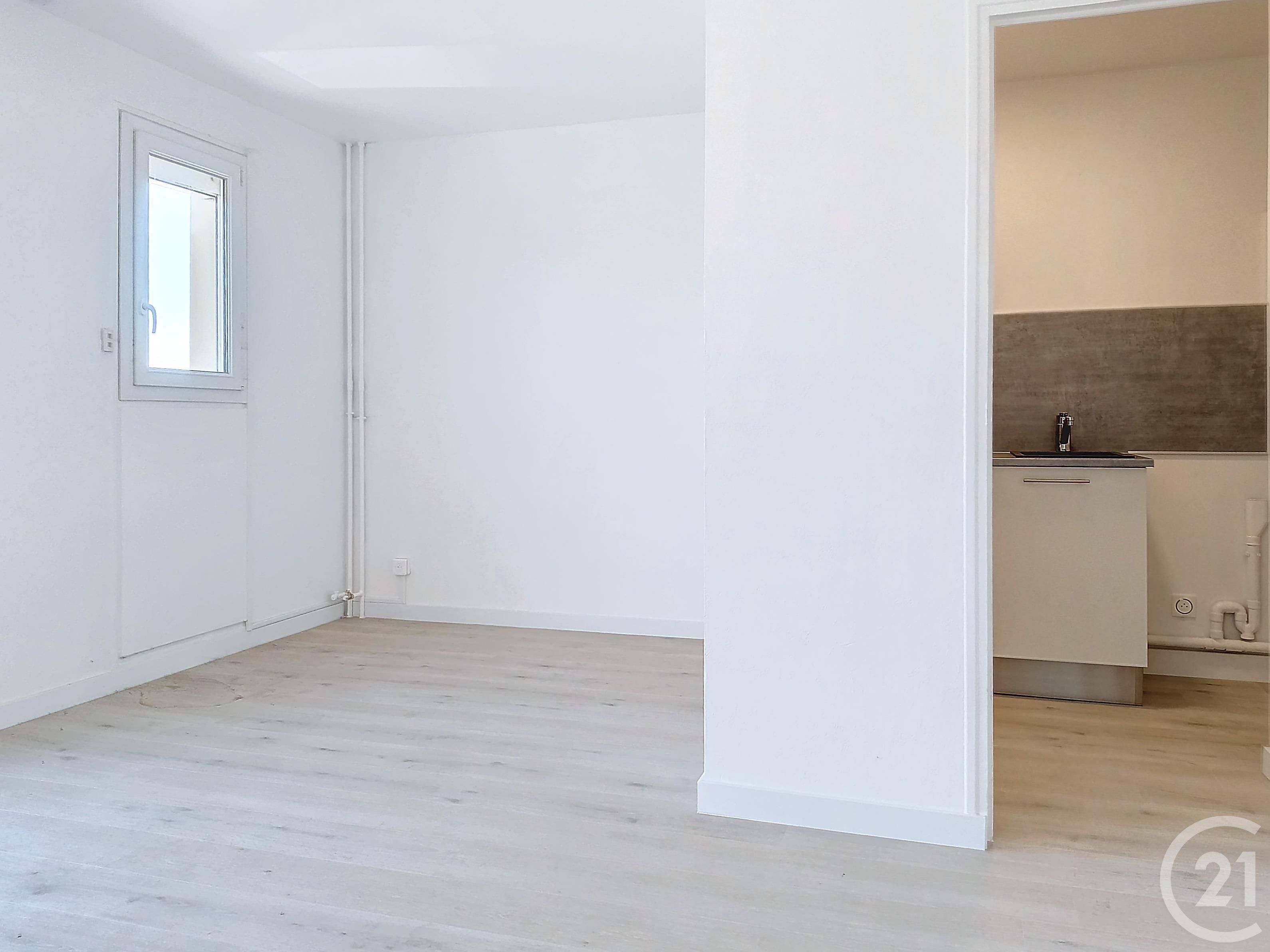 Appartement Boulevard de Dijon à Saint-Julien-les-Villas