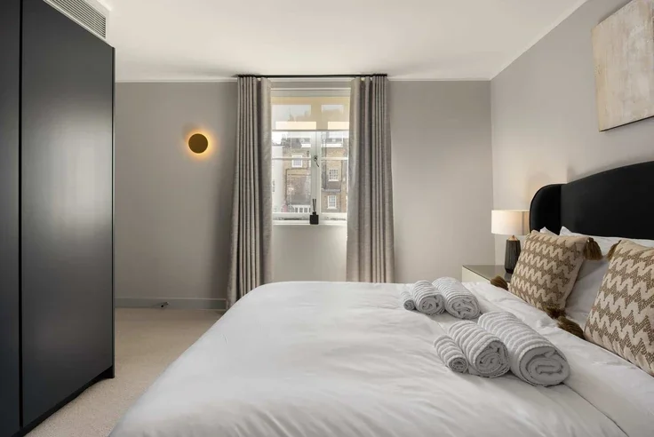 Flat Clenston Mews in City of Westminster