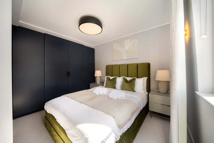 Flat Clenston Mews in City of Westminster