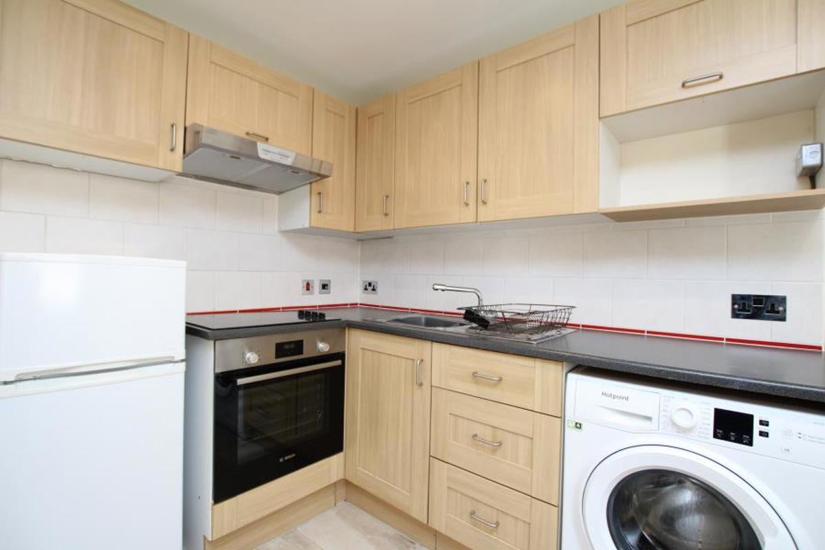 Flat Sloan Street in Bristol