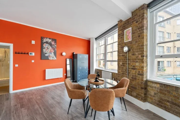 Flat East Road in Greater London