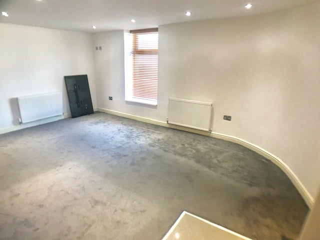 Flat Russell Place in Hyndburn