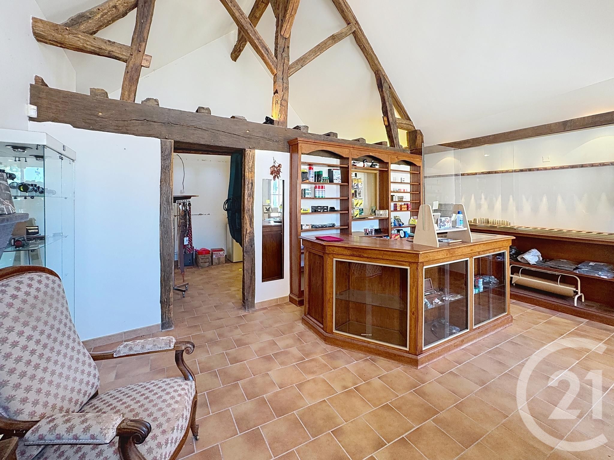 Appartement Avenue de la Mairie à Nouan-le-Fuzelier