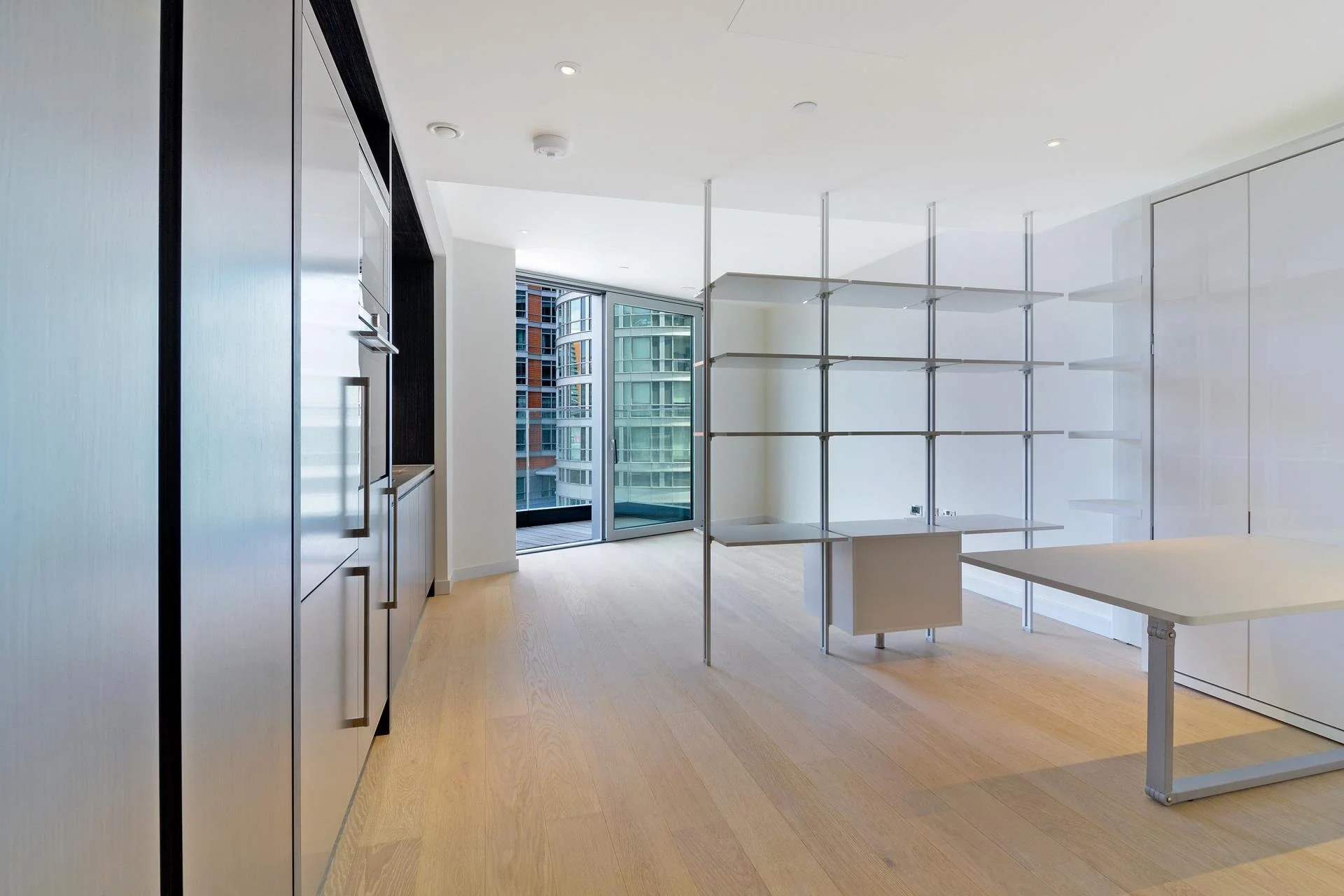 Flat Burdett Road in Greater London
