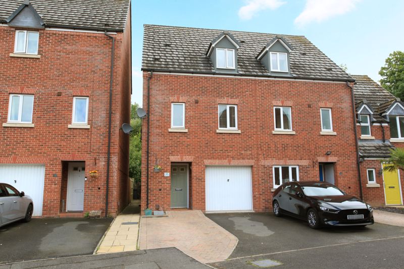 House The Grove in Shifnal