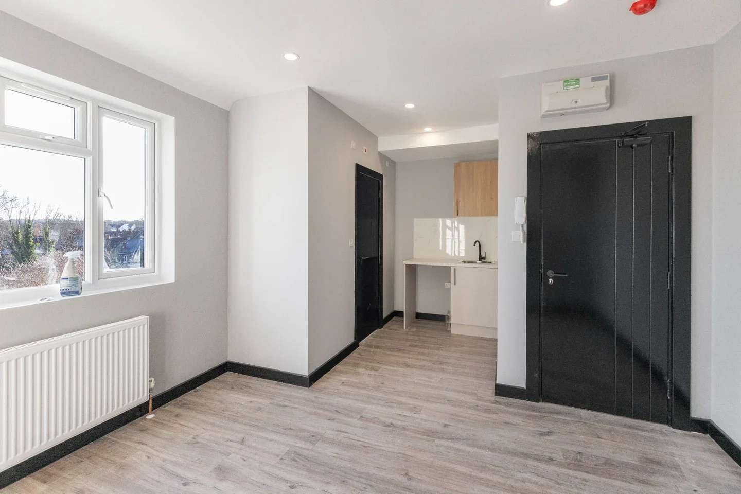 Room Niederwald Road in Greater London