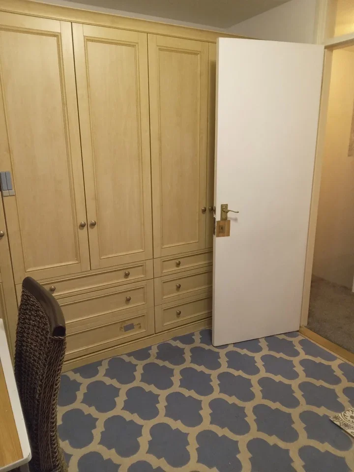 Room Haygreen Close in Greater London