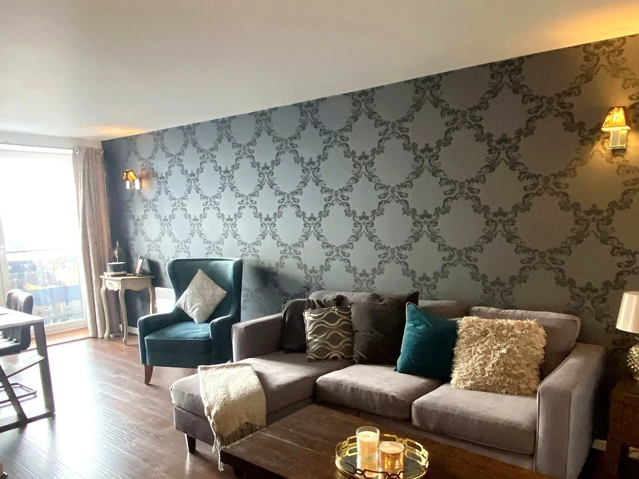 Flat New Road in Brentwood