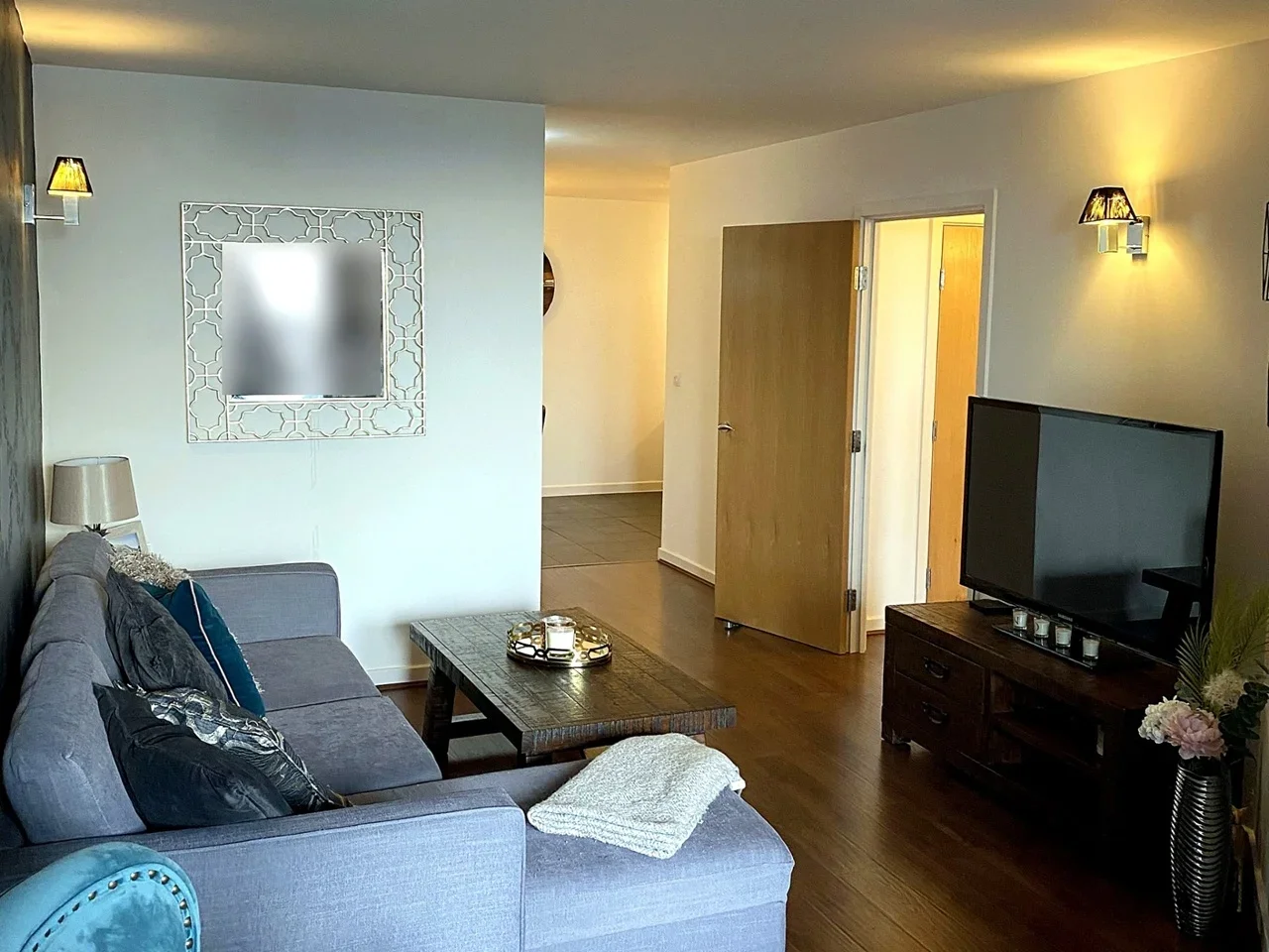 Flat New Road in Brentwood