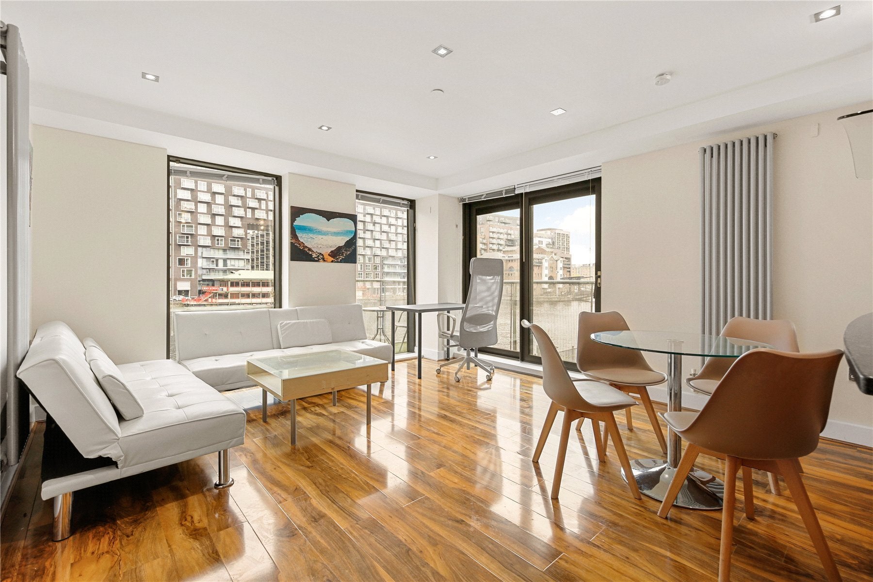 Flat Millharbour in Greater London