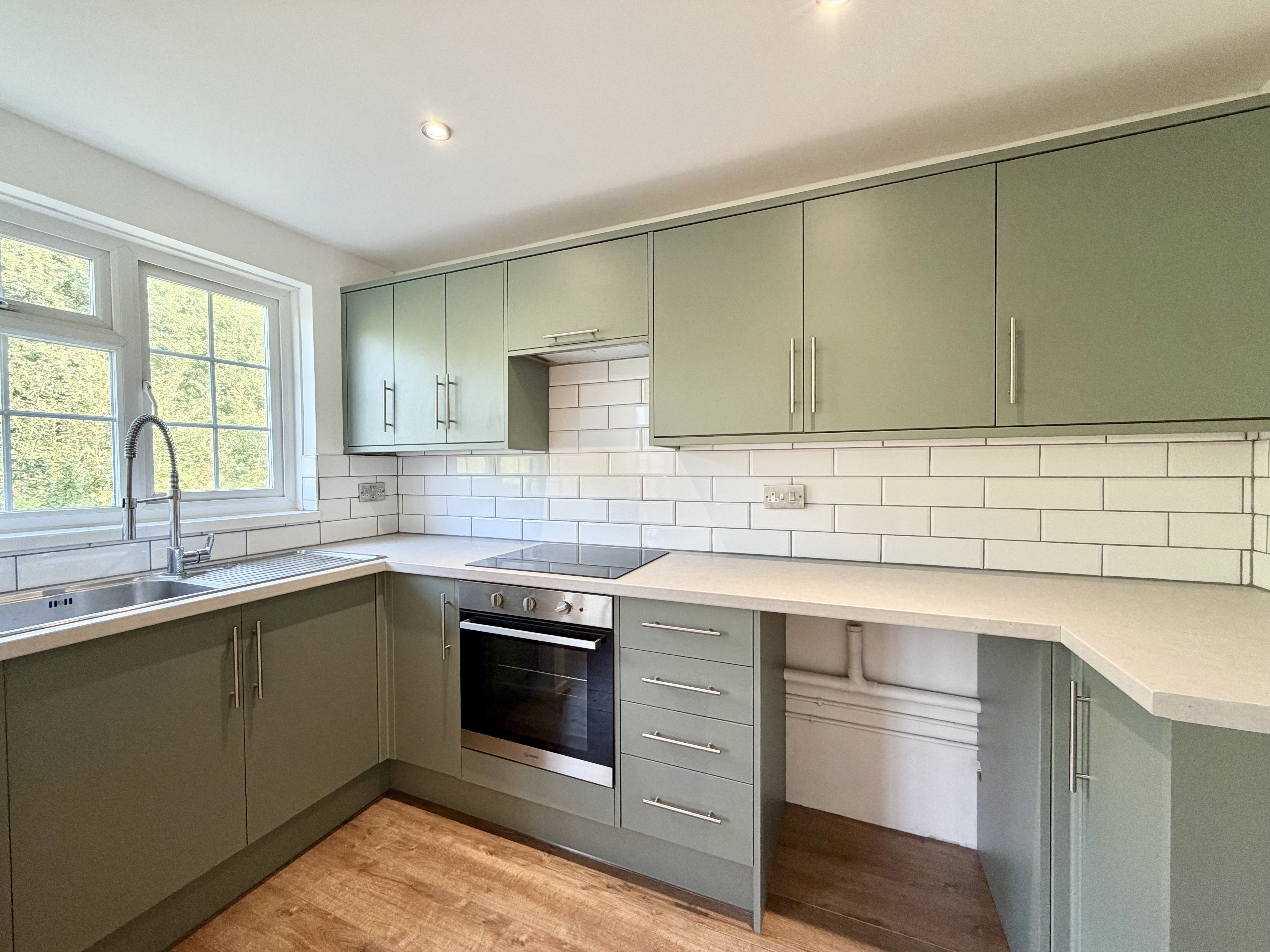 Flat Meadvale in Horsham