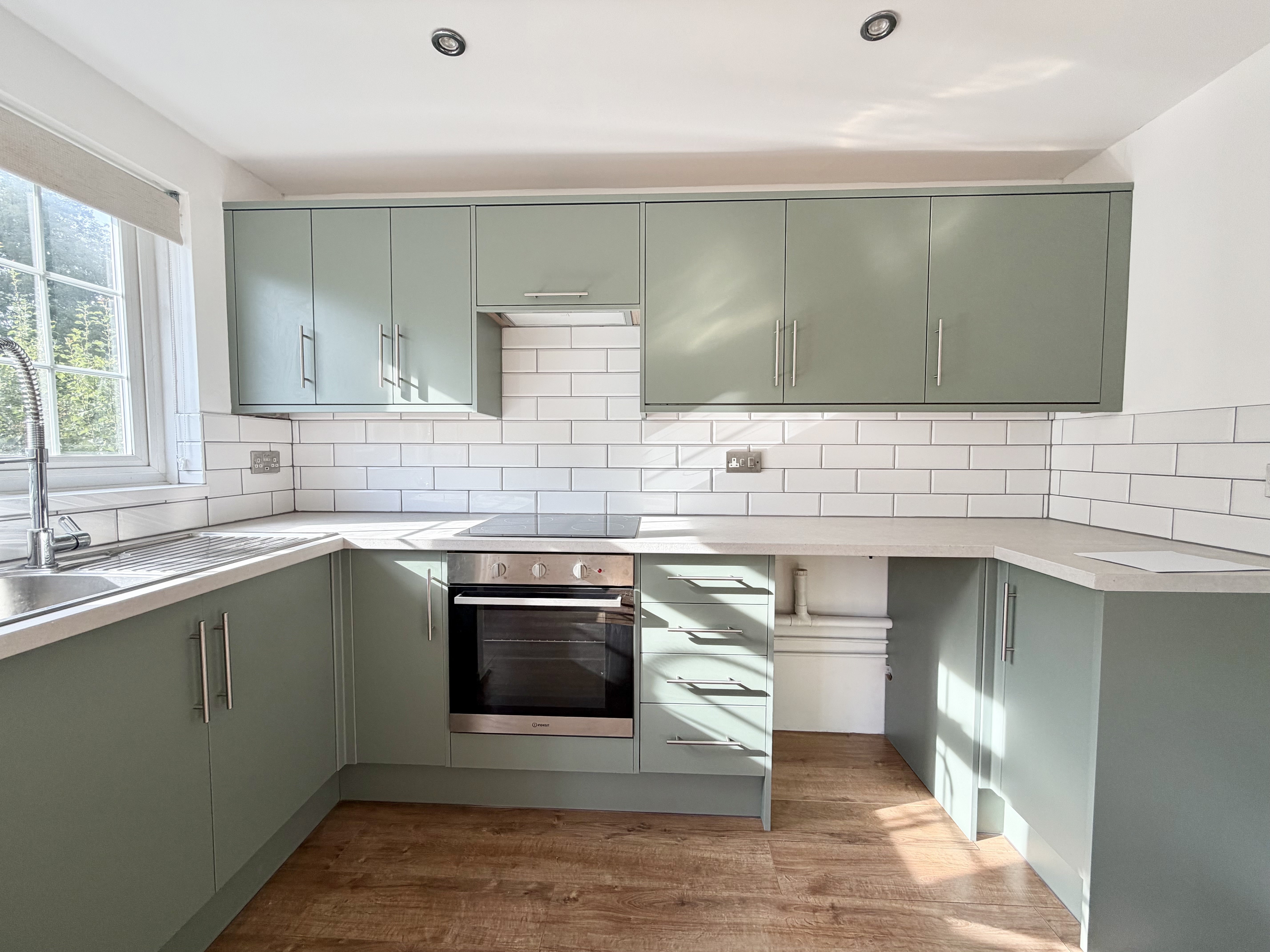 Flat Meadvale in Horsham