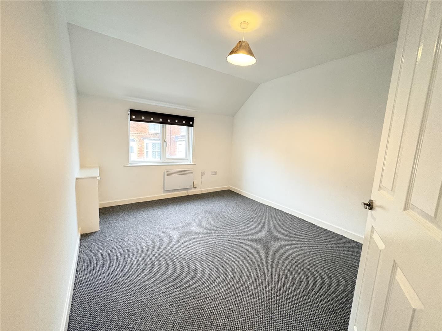 Flat Hunnyhill in Newport