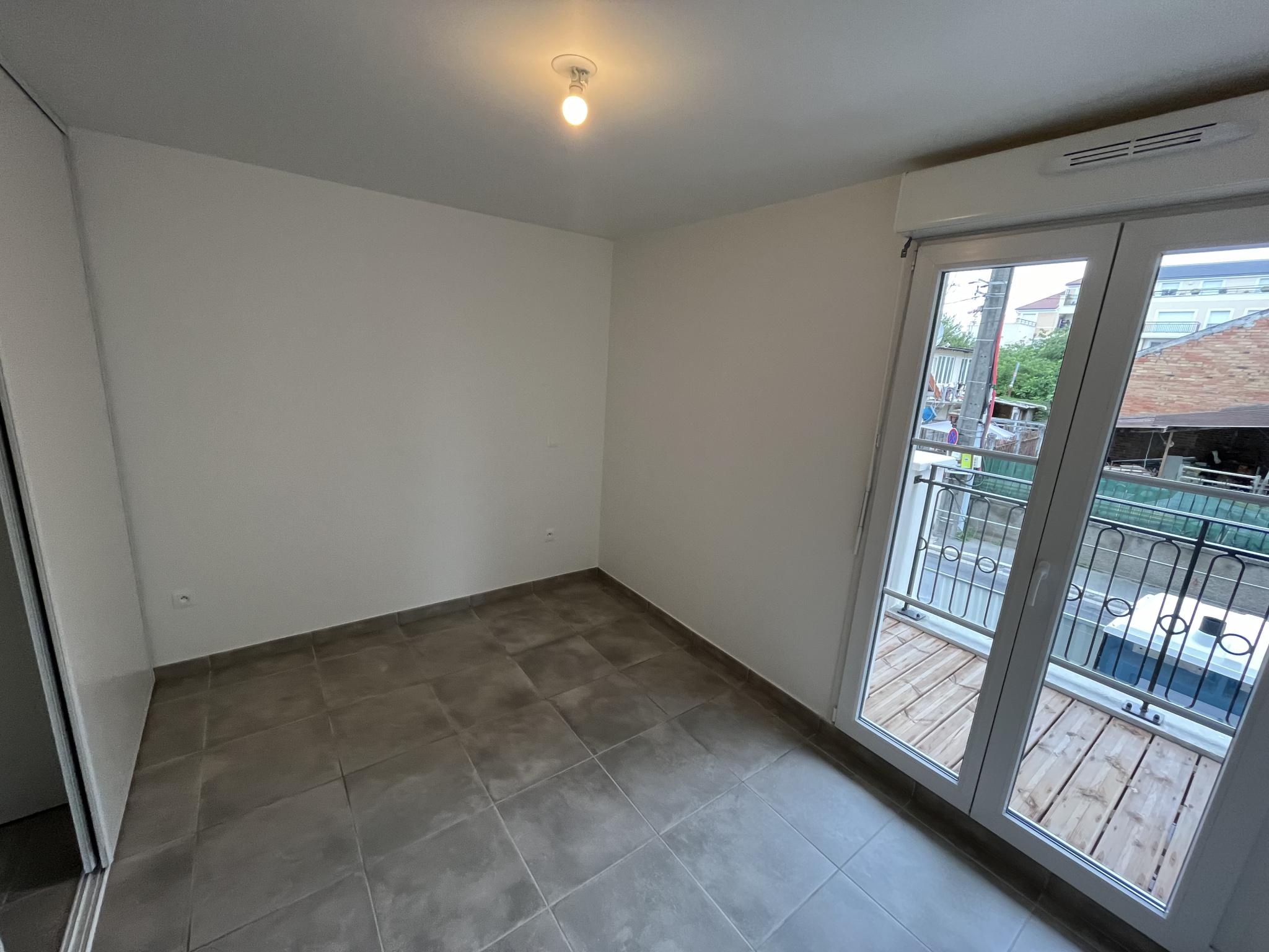 Appartement Rue Henri Barbusse à Aulnay-sous-Bois