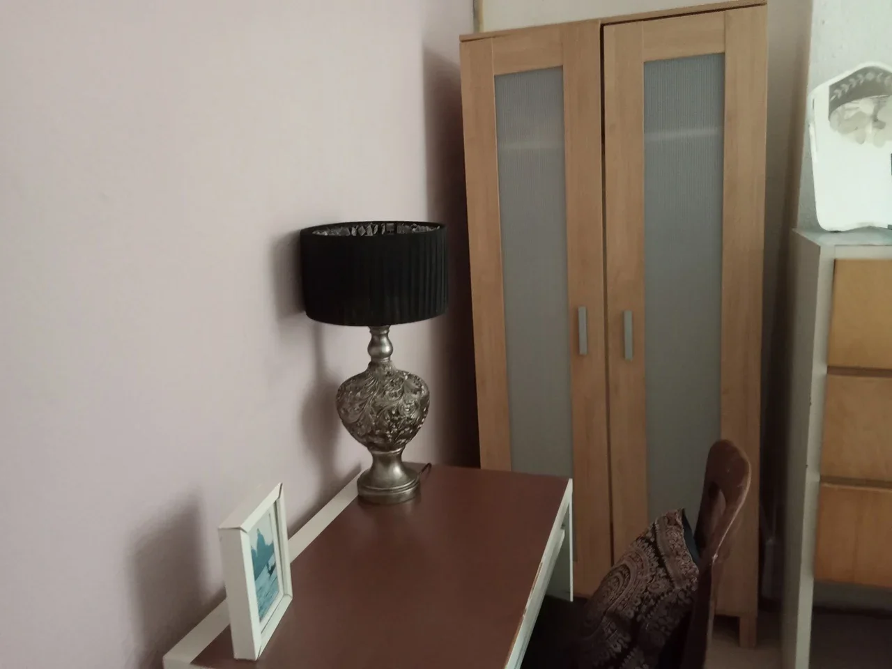 Room Quill Street in Greater London