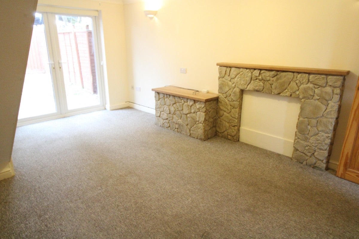 House Spencer Close in Bridgwater