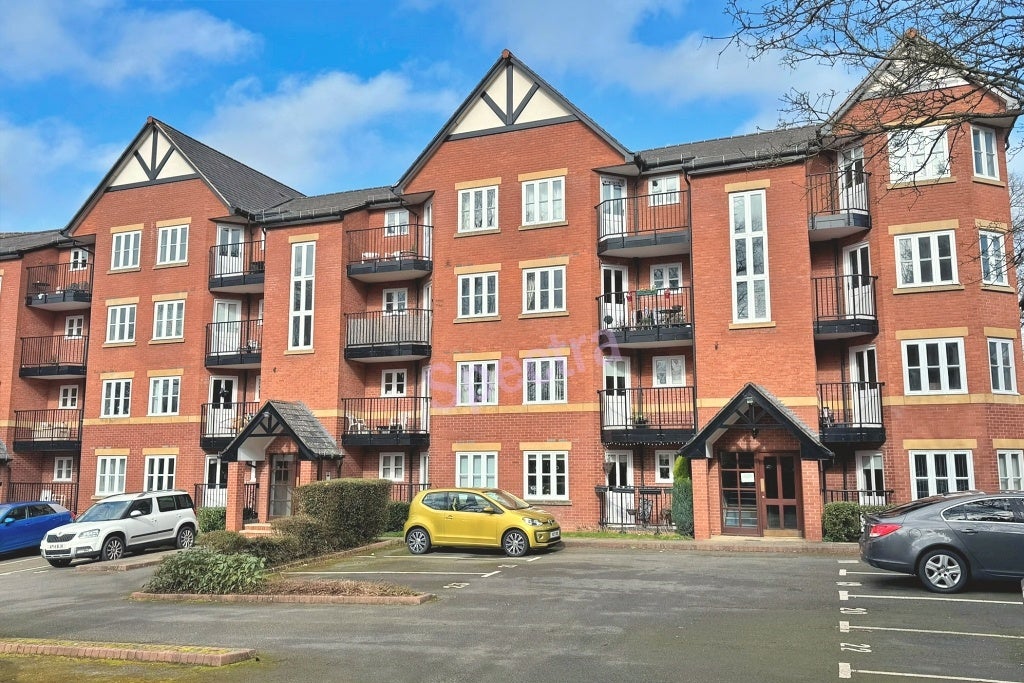 Flat Hagley Road in Birmingham