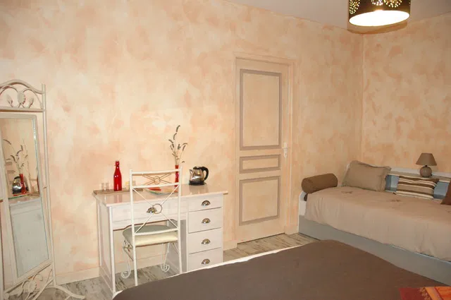 Room Rue de la Bésivette in Arbois