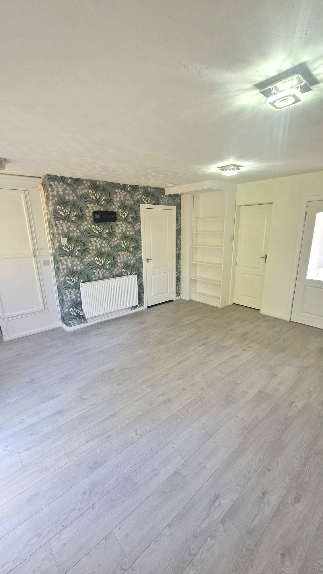 Flat Pensby Road in Thingwall