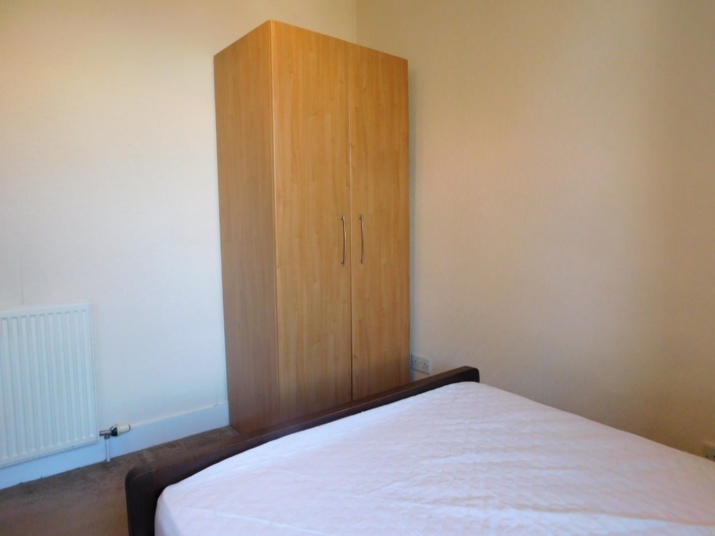 Flat Rosemount Place in Aberdeen City