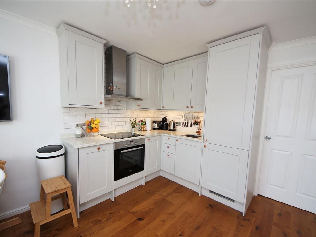 Flat Caithness Court in Cambridge