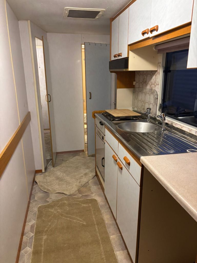 Flat Frittenden Road in Maidstone