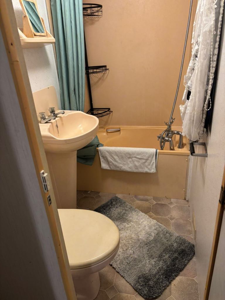 Flat Frittenden Road in Maidstone