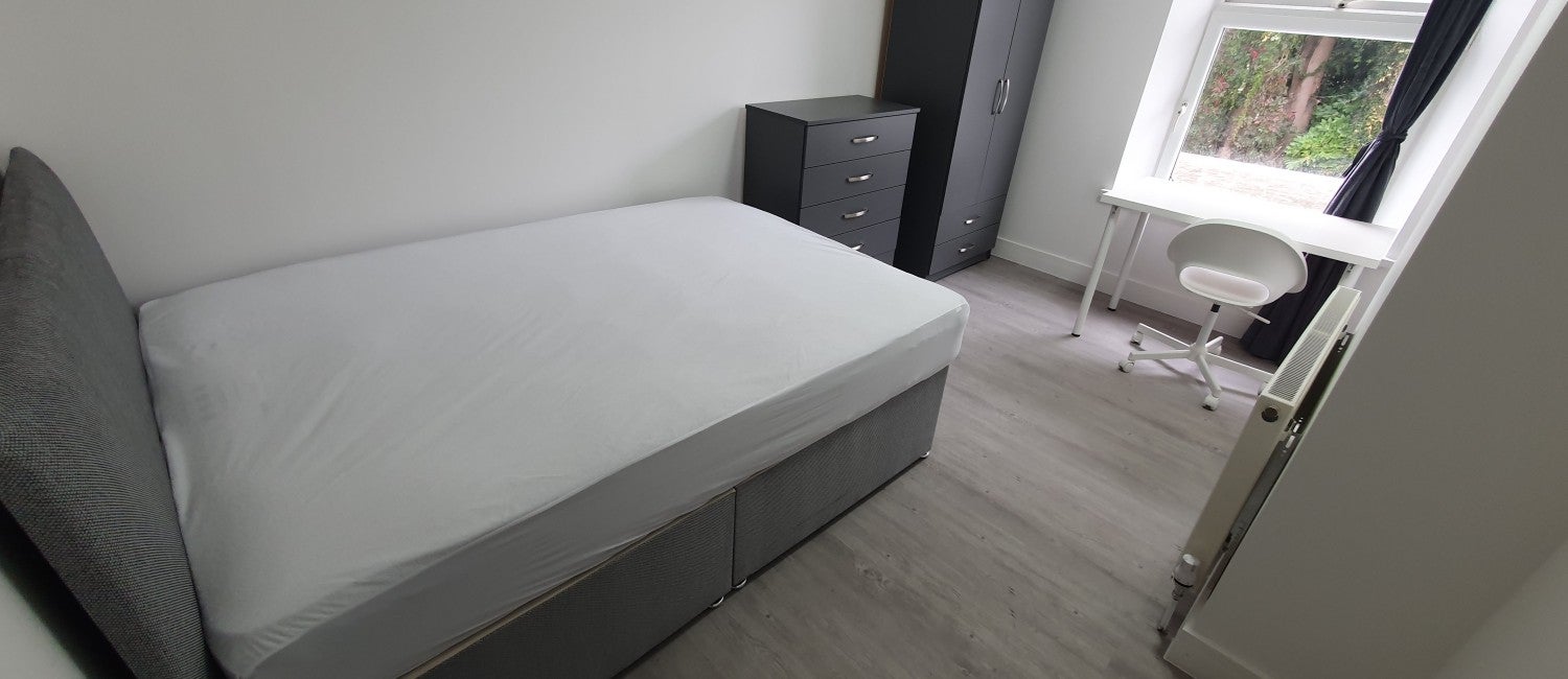 Flat Bertram Street in Cardiff