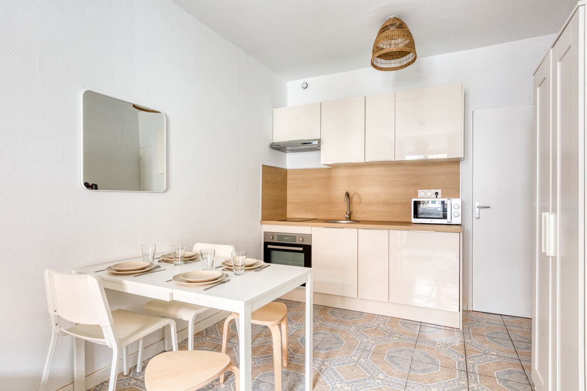 Flat Rue Pierre Curie in Lille