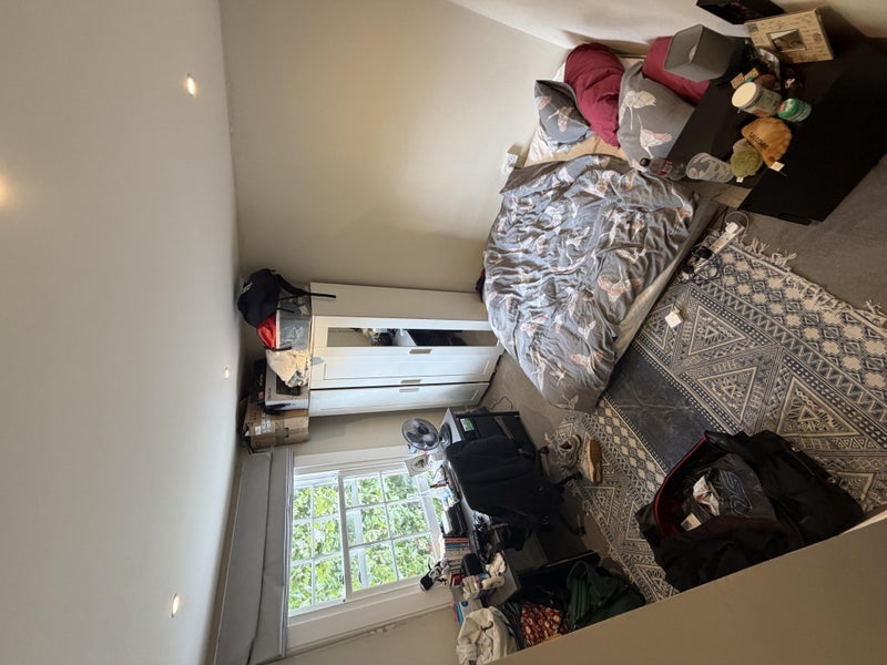 Room Matthews Street in Greater London