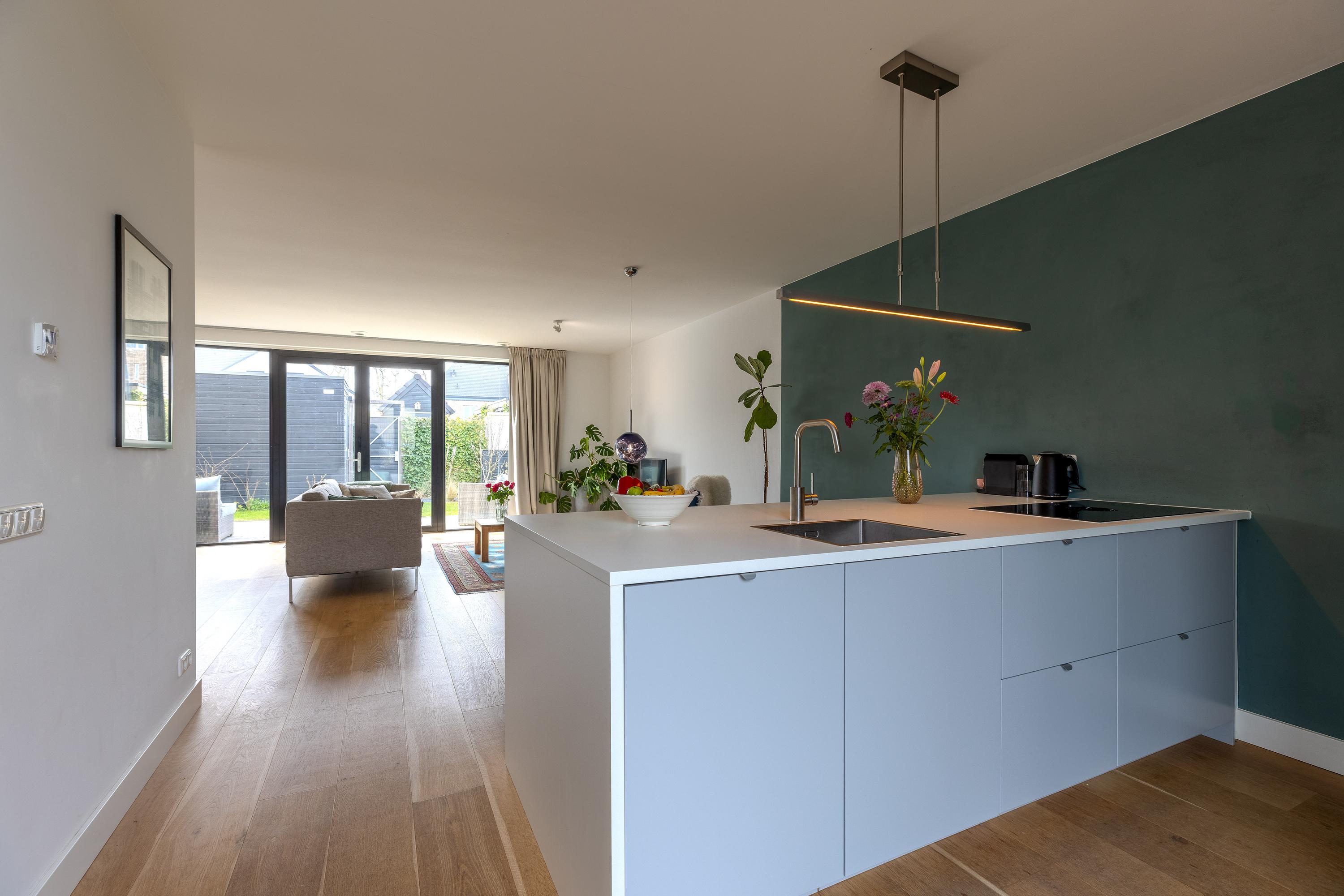 Hoekwoning te koop: Kruitmolen 39, Muiden