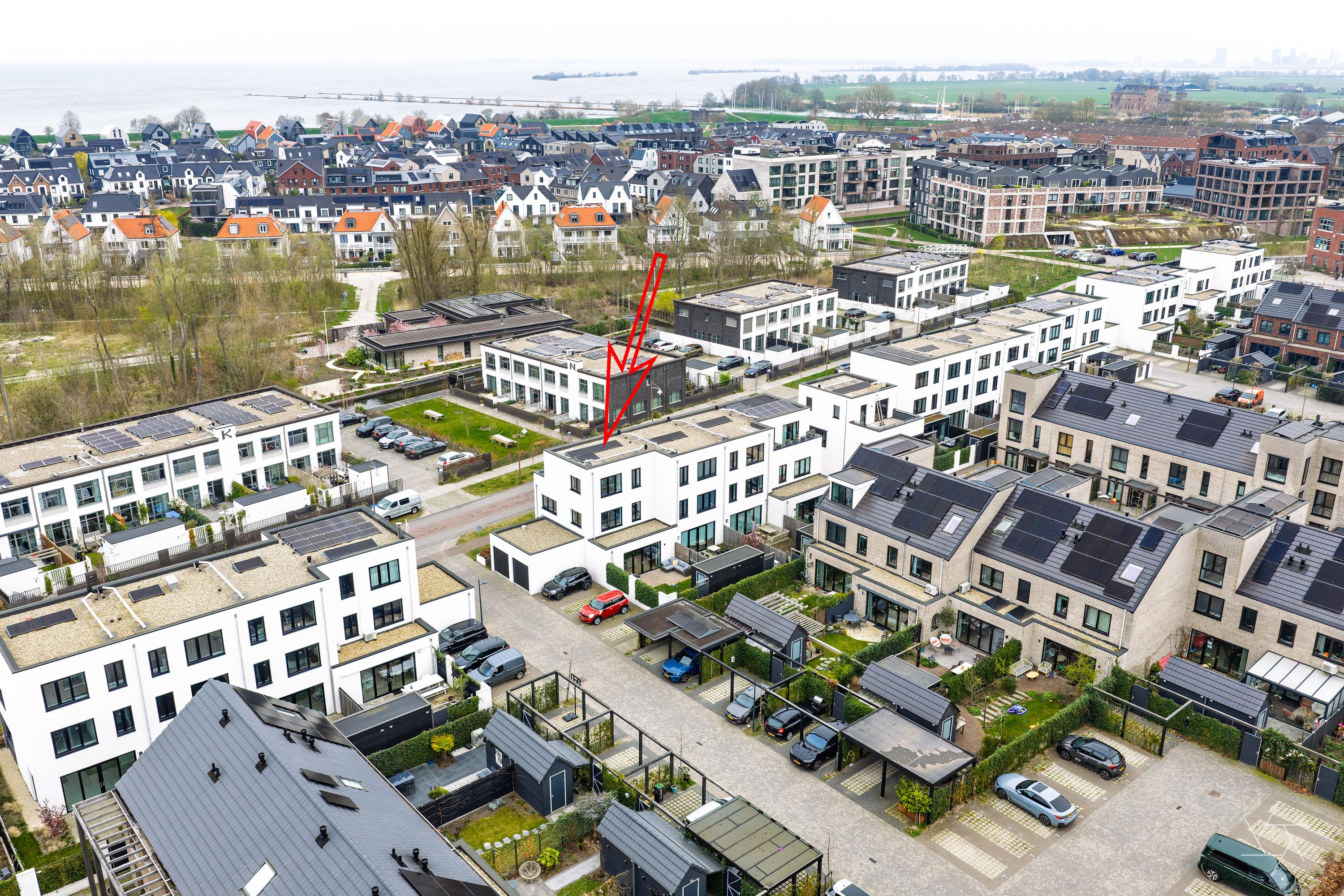 Hoekwoning te koop: Kruitmolen 39, Muiden