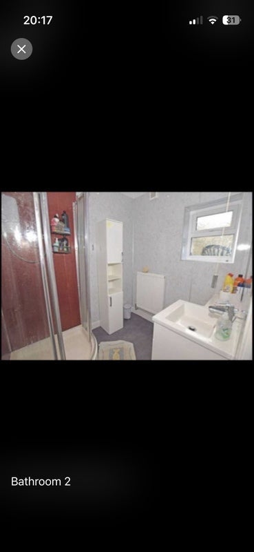 Room Bruce Street in Cardiff