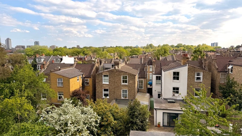 Room Cavendish Road in Greater London