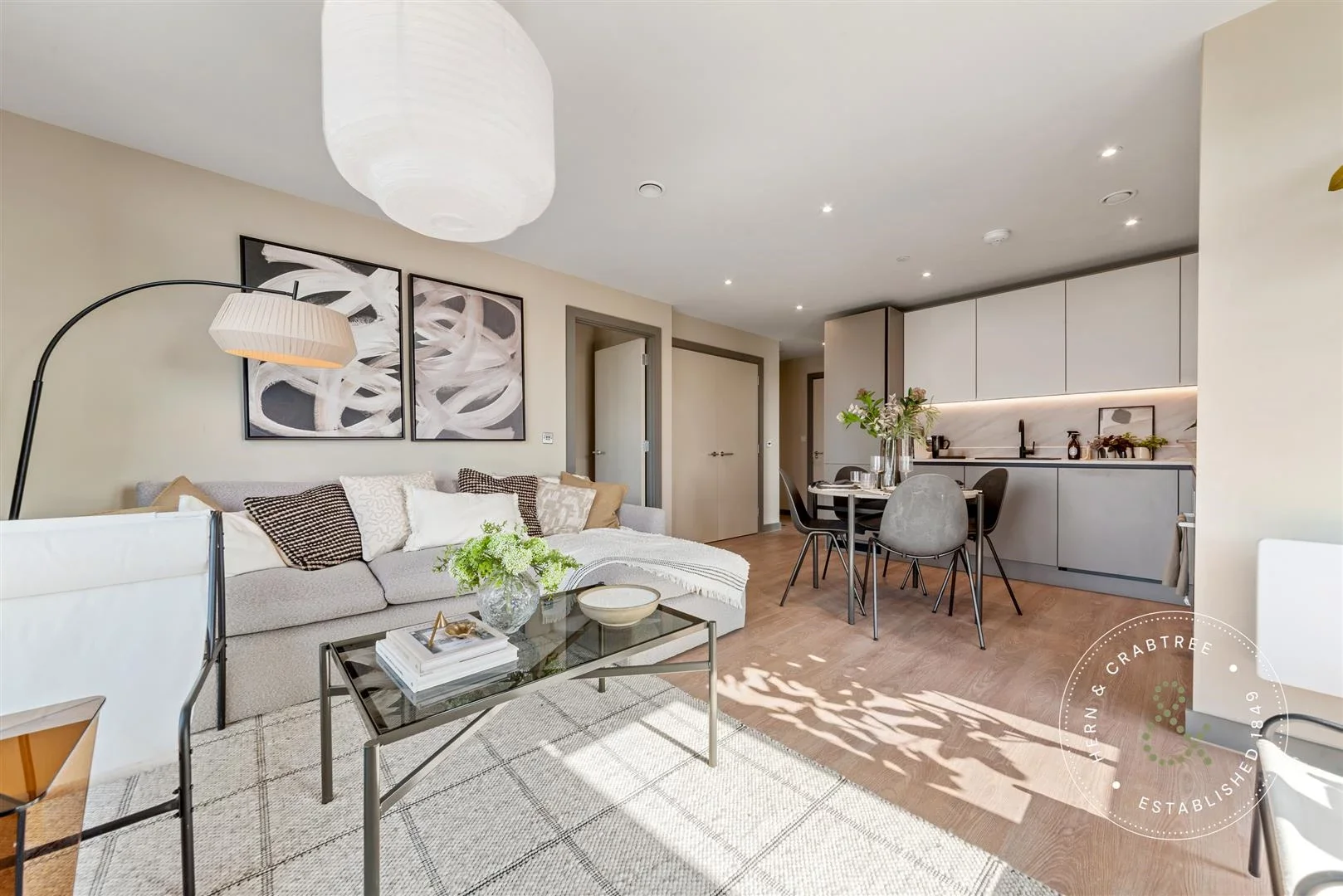 Flat Kingsway in Cardiff
