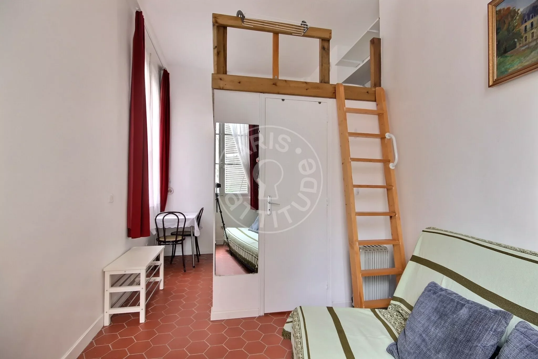 Flat Quai de la Tournelle in Paris