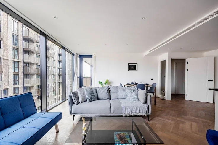 Flat Merino Gardens in Greater London