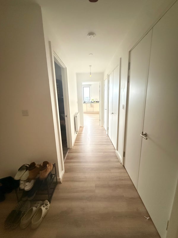Room High Road Wembley in Greater London