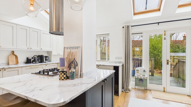 House Brocks Mount in Stoke sub Hamdon